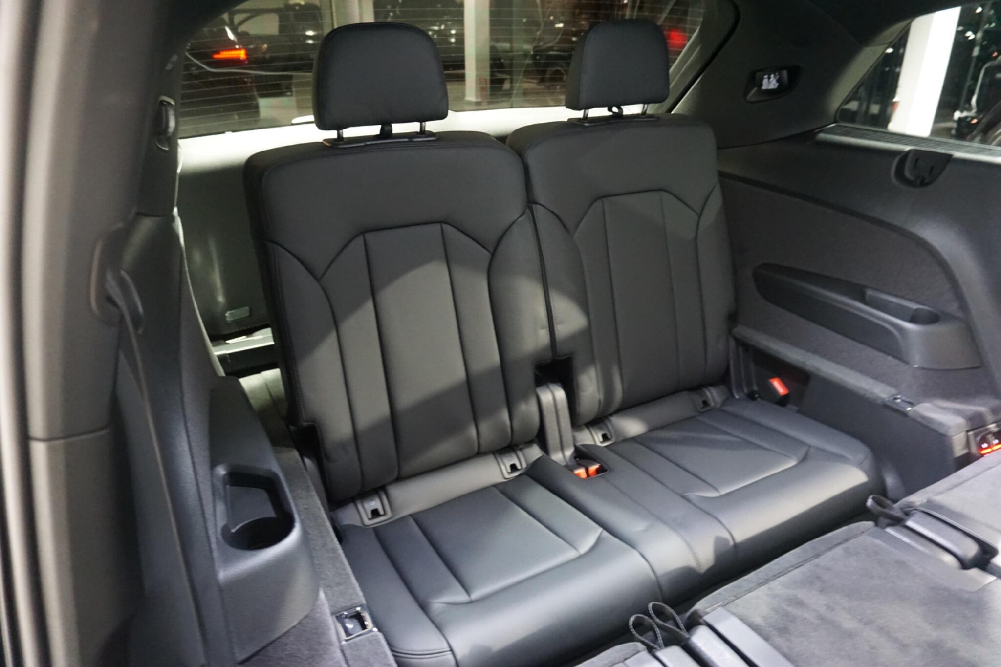 Audi Q7 3.0 TFSI V6 55 Black Edition SUV 5dr Petrol Tiptronic quattro Euro 6 (s/s) (340 ps)